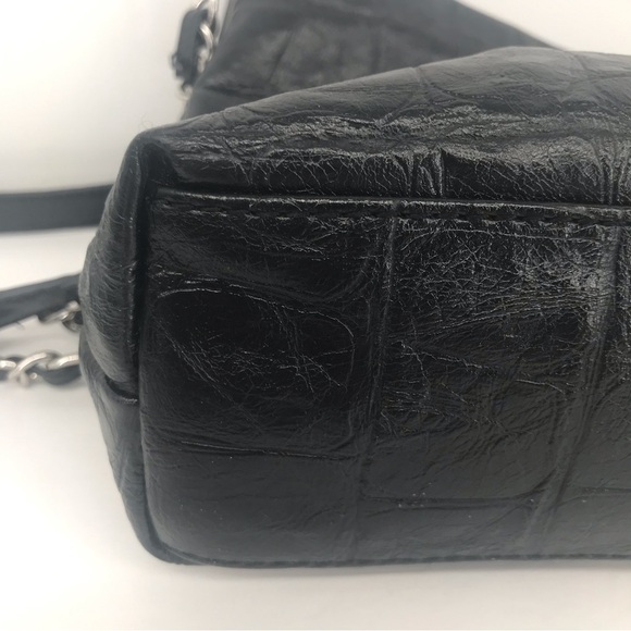 Vegan Leather Convertible Crossbody Fold Over Handbag - Picture 5 of 13